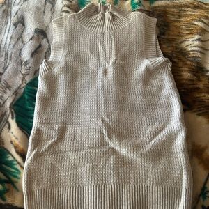 Cyrus Sleeveless Ribbed Knit Sweater - Beige